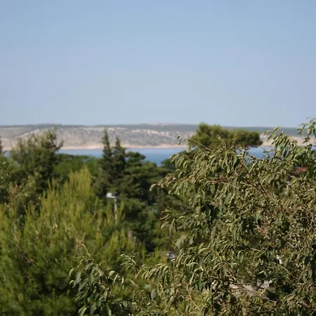Penzion Triple Starigrad 6637b 3*